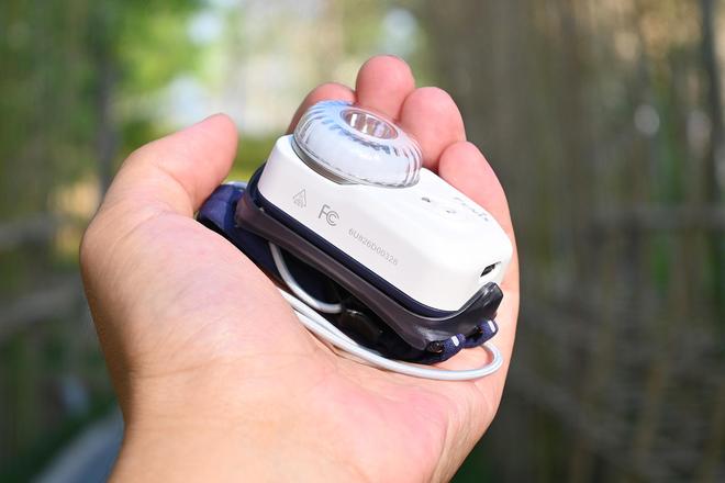 小魔方头灯体验让你爱不释手!瓦力棋牌超轻超能!Fenix(图16) 小魔方头灯体验让你爱不释手!瓦力棋牌超轻超能!Fenix(图16)