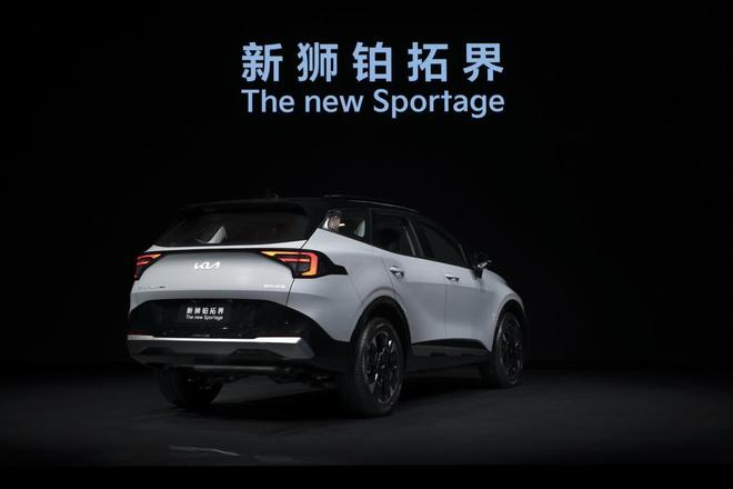 界 起亚携全明星车型闪耀广州车展瓦力游戏试玩李娜倾情代言新狮铂拓(图4)