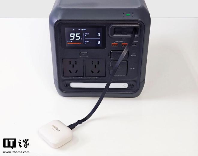 ini户外电源上手：小巧一度电夯级体验瓦力棋牌大疆Power 1000 M(图15)