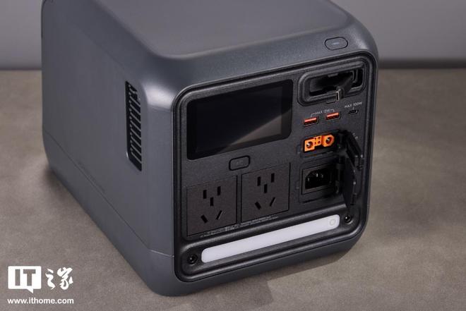 ini户外电源上手：小巧一度电夯级体验瓦力棋牌大疆Power 1000 M(图13)