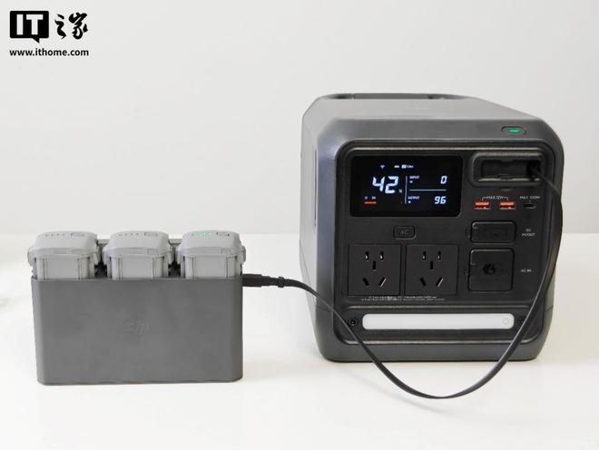 ini户外电源上手：小巧一度电夯级体验瓦力棋牌大疆Power 1000 M(图22)